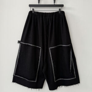 Backside oversized cropped pants with pocket frame made of selvedge